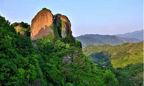 丽水东西岩风景_丽水东西岩景区的简介